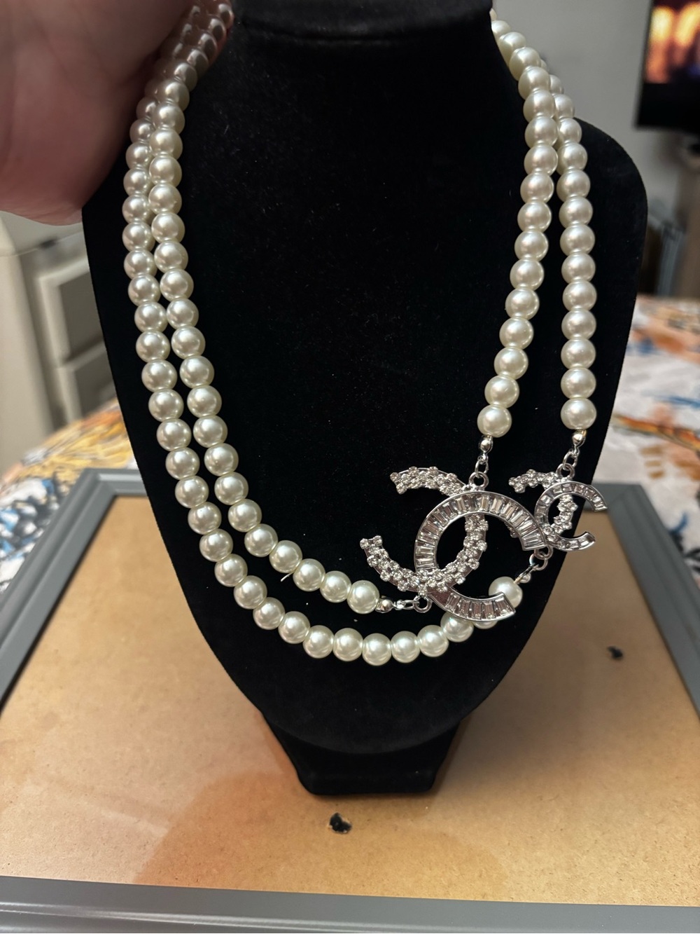 Very long Double Strand Pearl Necklace with Crystal Logo Pendant - Ivory - Picture 2 of 3